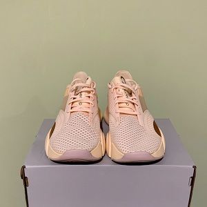 Women’s Nike Running Shoes (Brand New)